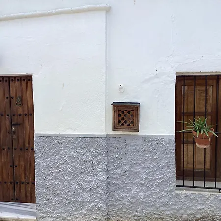 Holiday home Casa En Sierra De Aracena Valdelarco